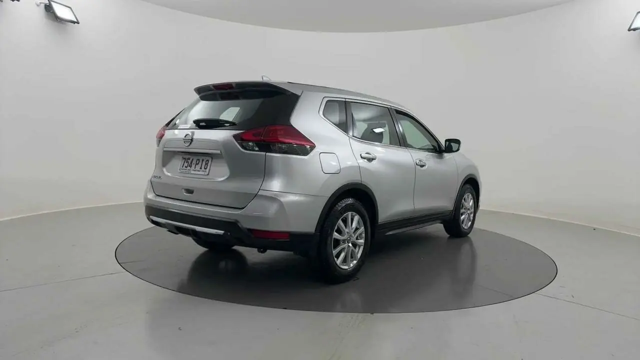 2021 Nissan X-Trail Gallery Image 5