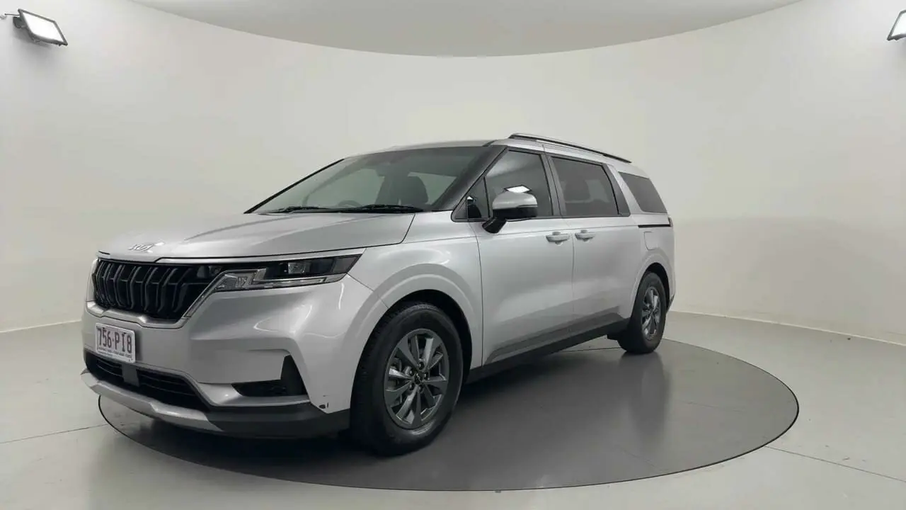 2021 Kia Carnival Gallery Image 1