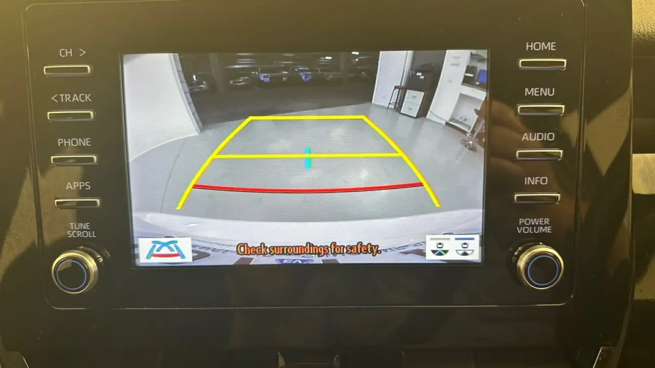 2021 Toyota Camry Gallery Image 11