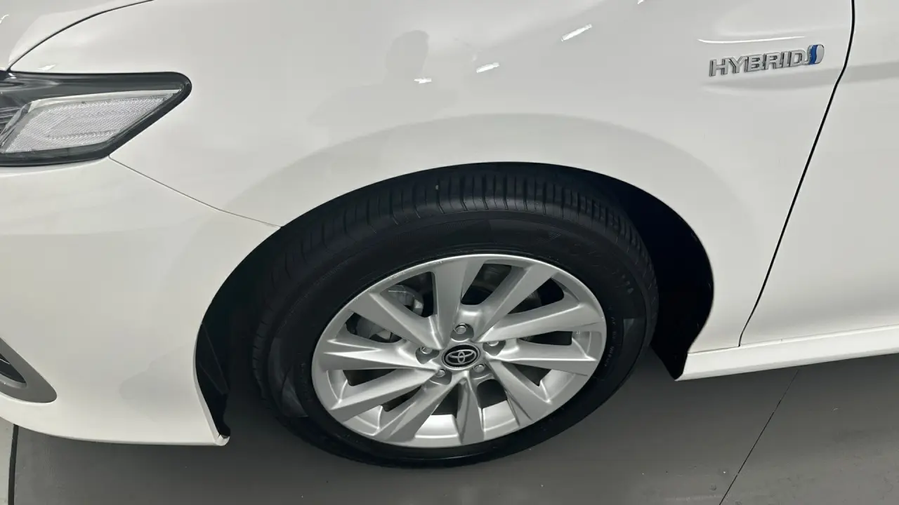 2021 Toyota Camry Gallery Image 19