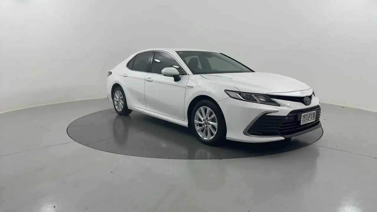 2021 Toyota Camry Gallery Image 7