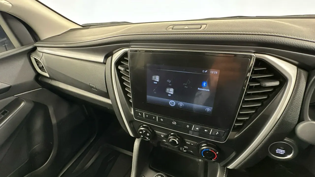 2023 Isuzu MU-X Gallery Image 13