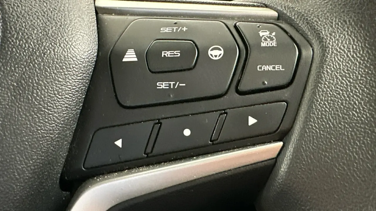 2023 Isuzu MU-X Gallery Image 14