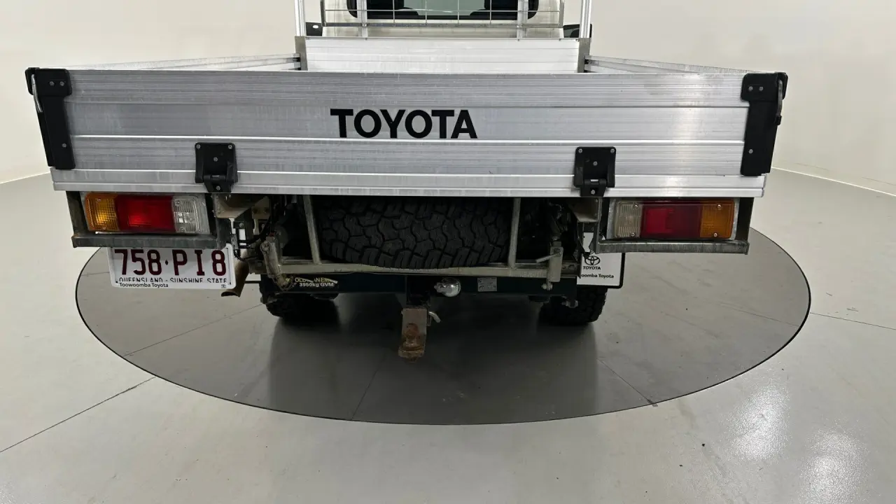 2019 Toyota Landcruiser Gallery Image 20