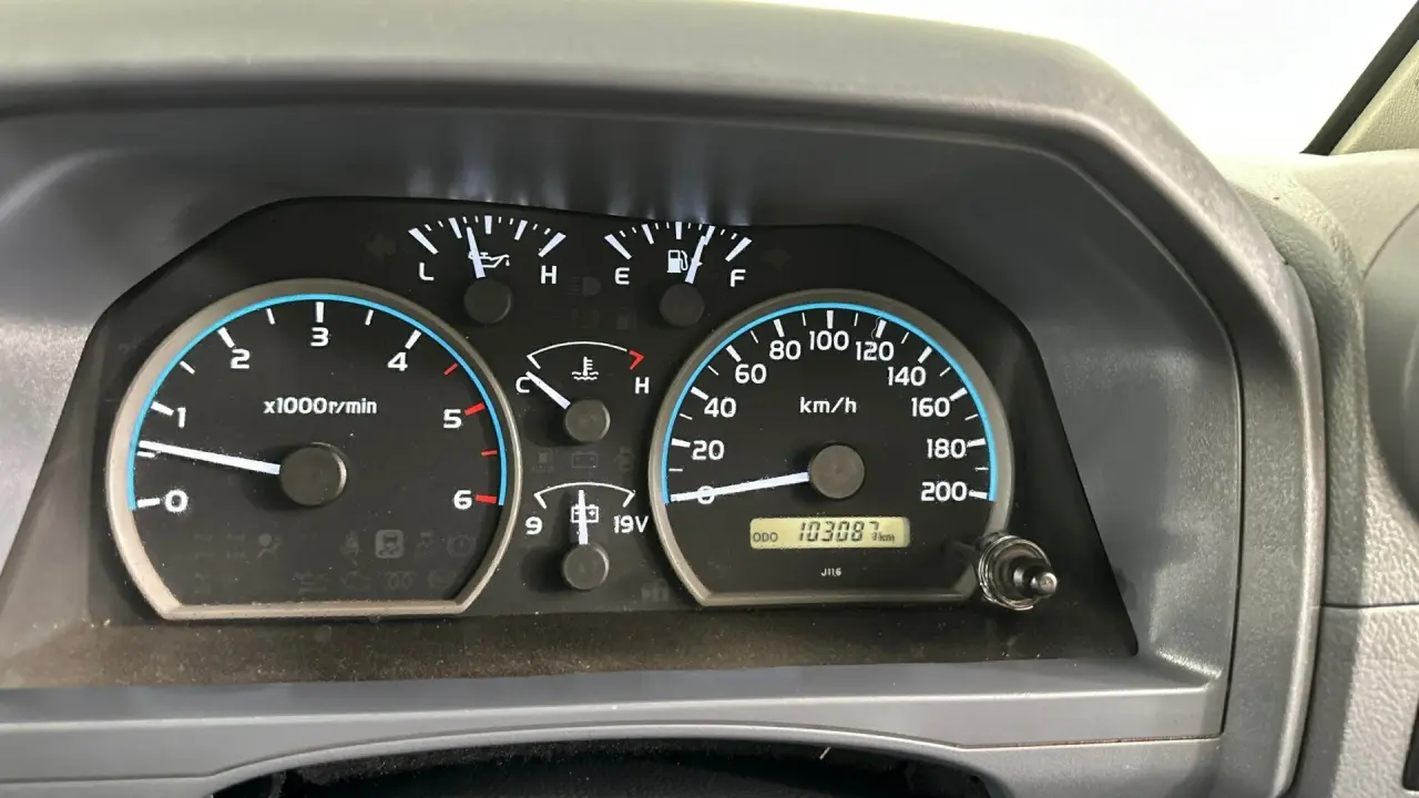 2019 Toyota Landcruiser Gallery Image 9