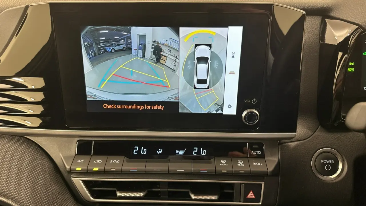 2024 Toyota Camry Gallery Image 13