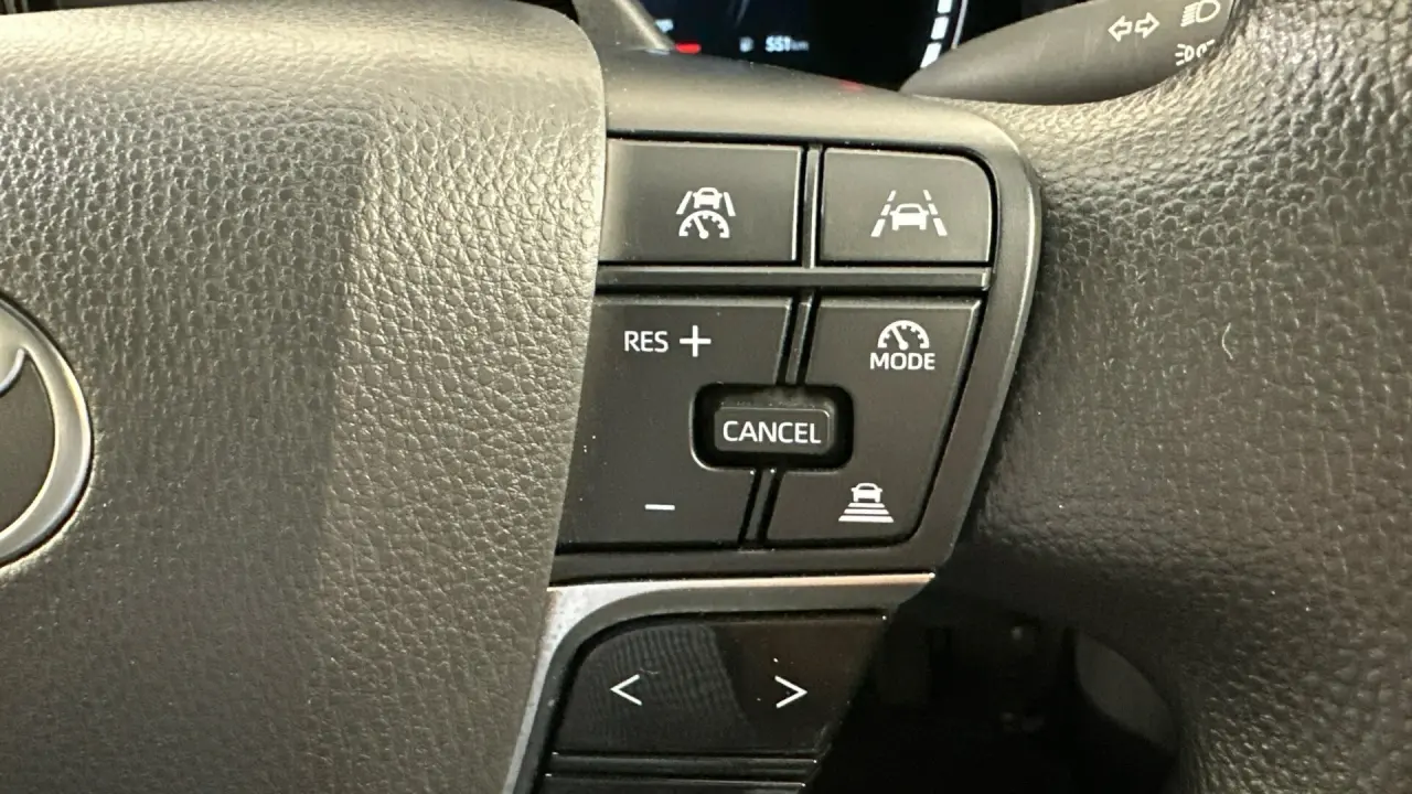 2024 Toyota Camry Gallery Image 17