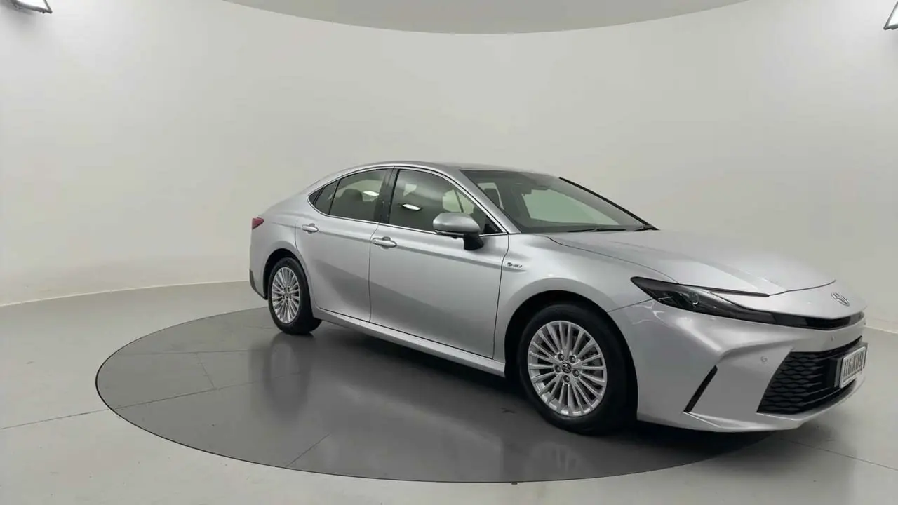 2024 Toyota Camry Gallery Image 7