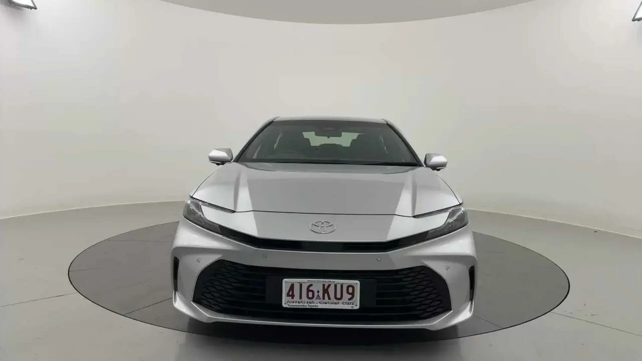 2024 Toyota Camry Gallery Image 8
