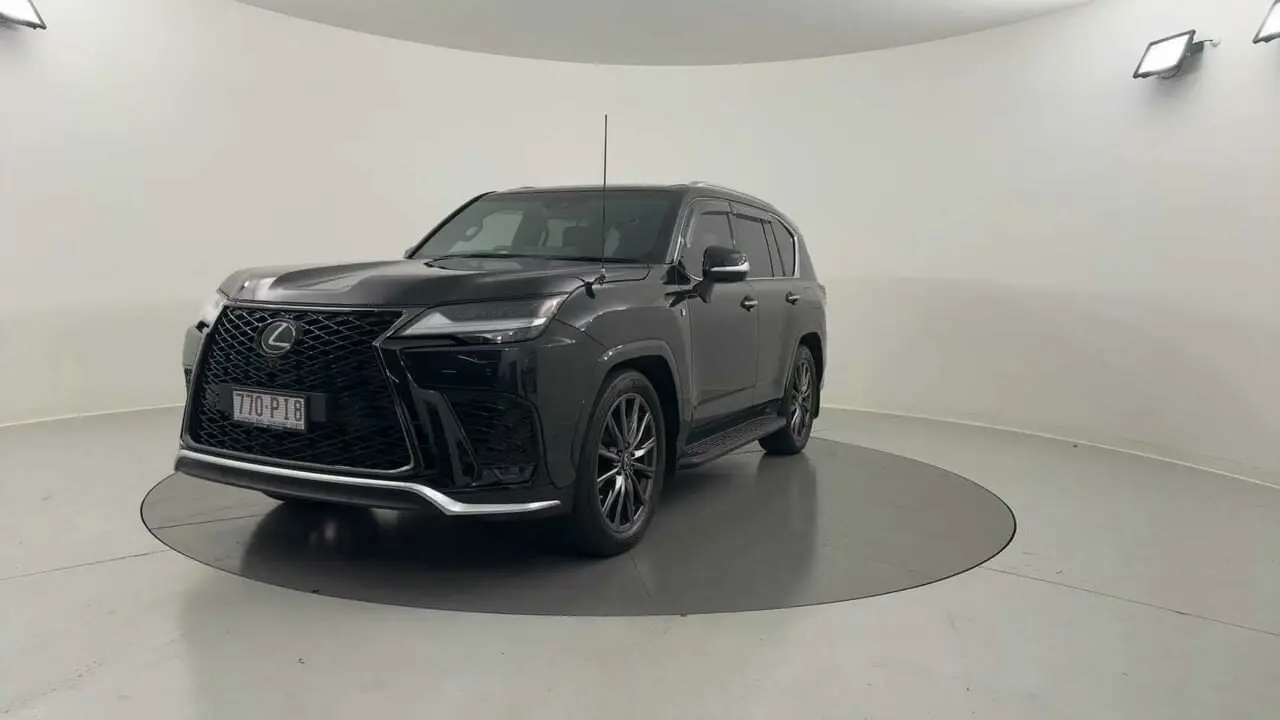 2022 Lexus LX500d Gallery Image 1