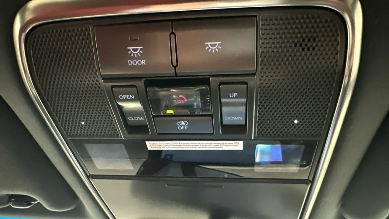 2022 Lexus LX500d Gallery Image 15