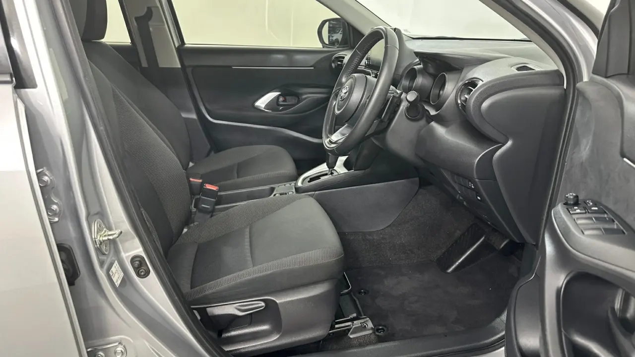 2022 Toyota Yaris Cross Gallery Image 17