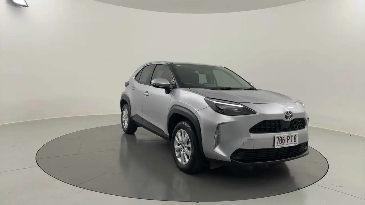 2022 Toyota Yaris Cross Gallery Image 7