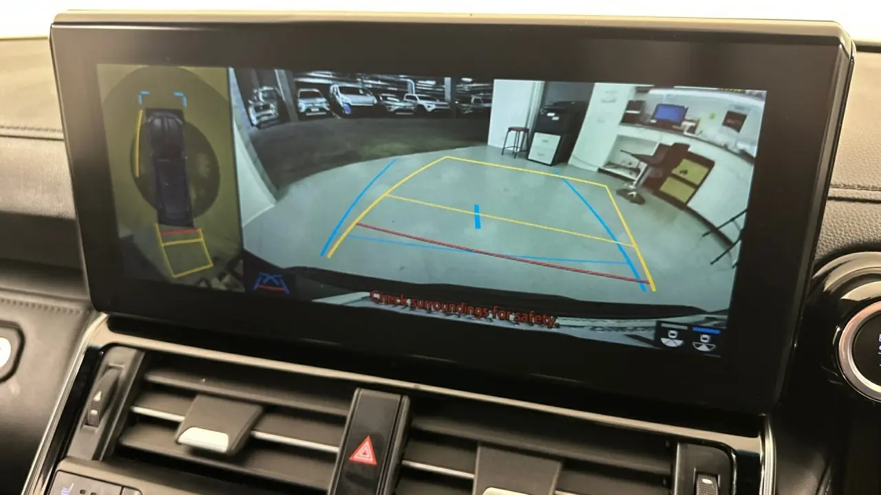 2023 Toyota Landcruiser Gallery Image 11