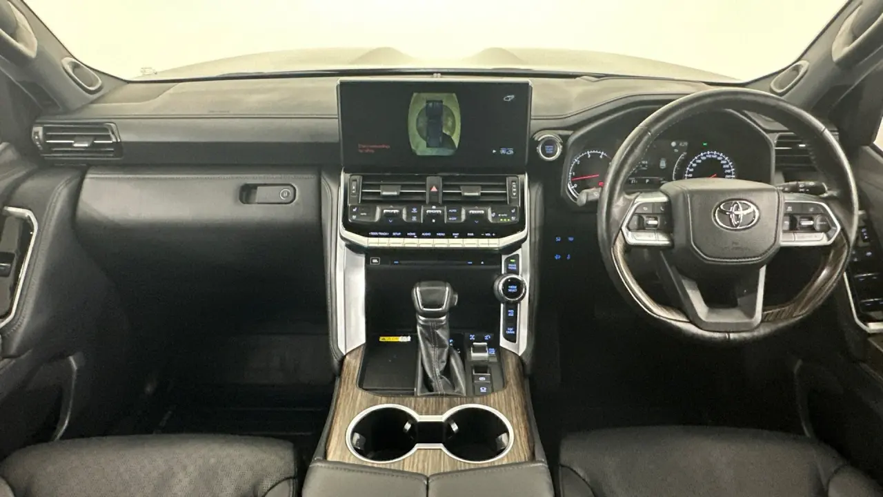 2023 Toyota Landcruiser Gallery Image 12