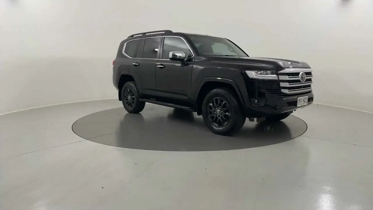 2023 Toyota Landcruiser Gallery Image 7