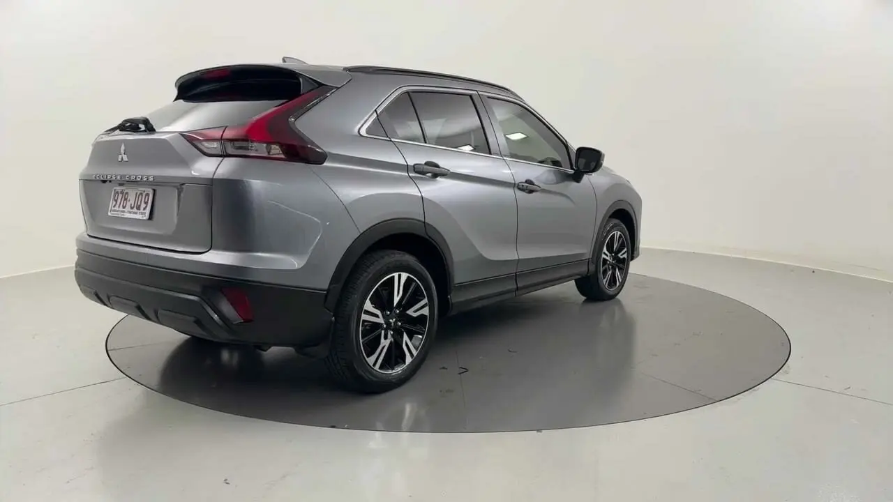 2024 Mitsubishi Eclipse Cross Gallery Image 5