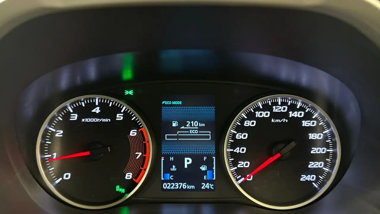 2024 Mitsubishi Eclipse Cross Gallery Image 9