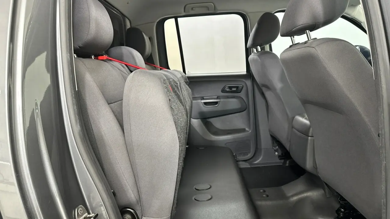 2015 Volkswagen Amarok Gallery Image 24