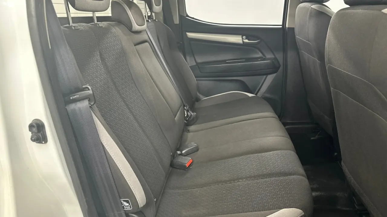 2018 Holden Colorado Gallery Image 12