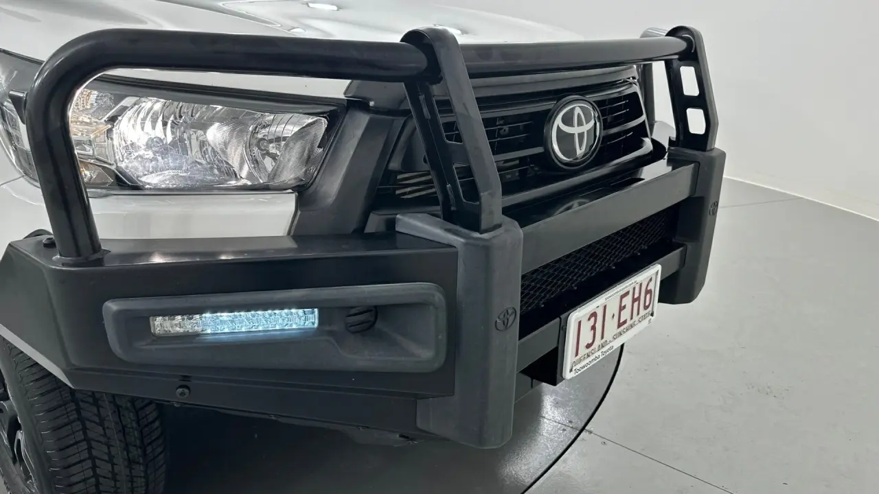 2022 Toyota Hilux Gallery Image 19