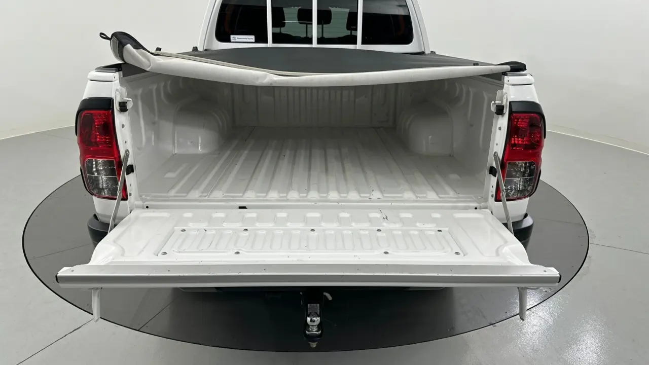 2022 Toyota Hilux Gallery Image 21