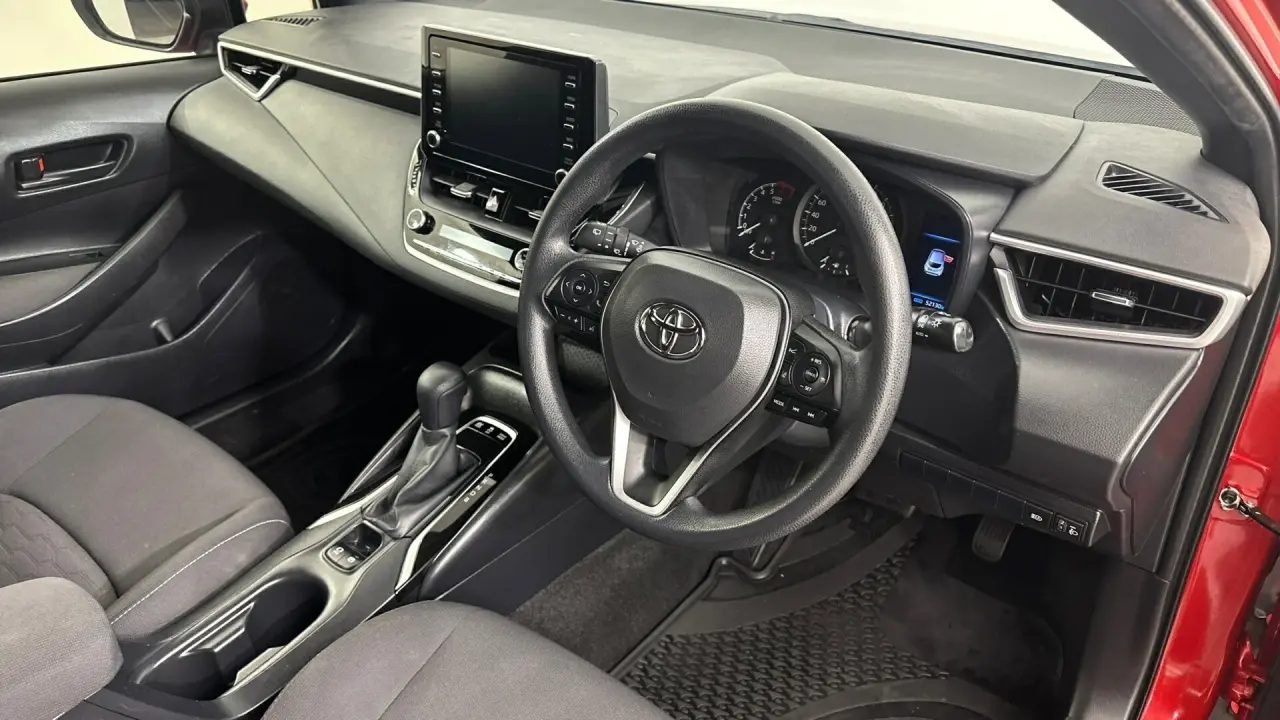 2021 Toyota Corolla Gallery Image 11