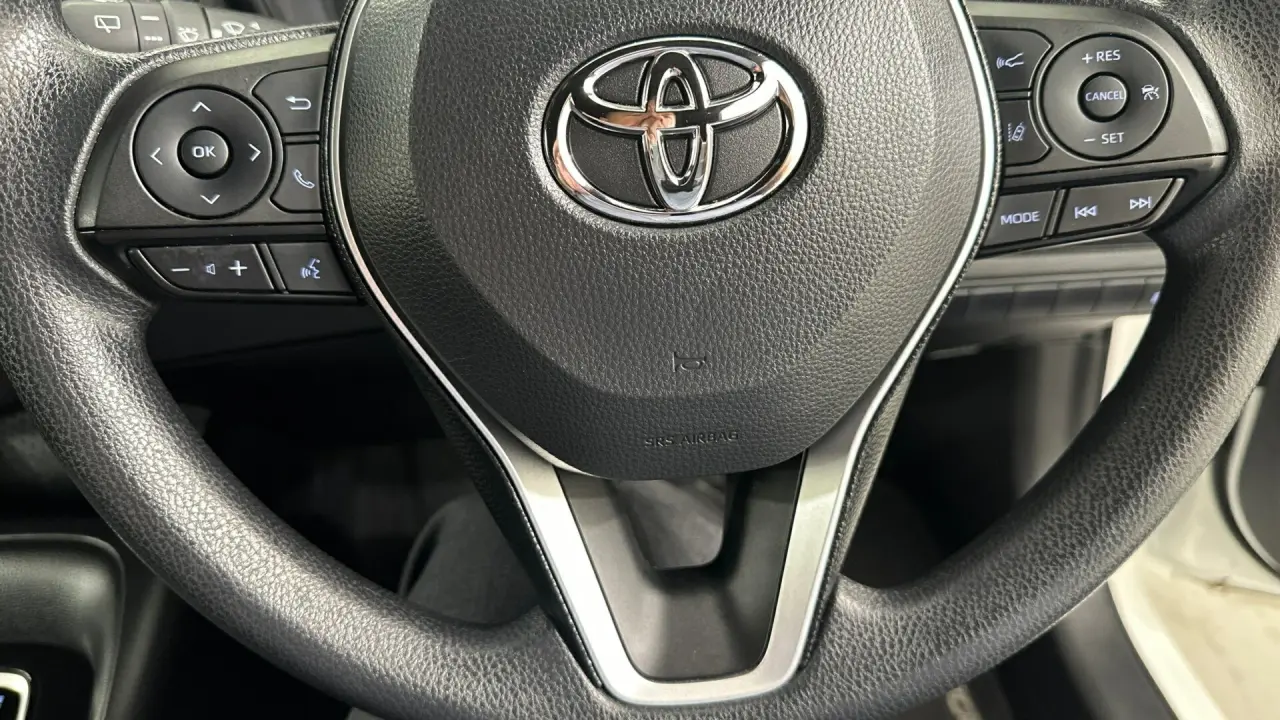 2020 Toyota Corolla Gallery Image 11