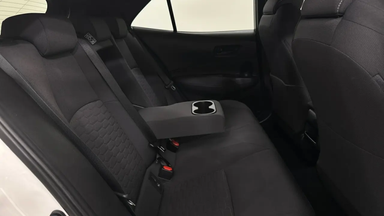 2020 Toyota Corolla Gallery Image 16