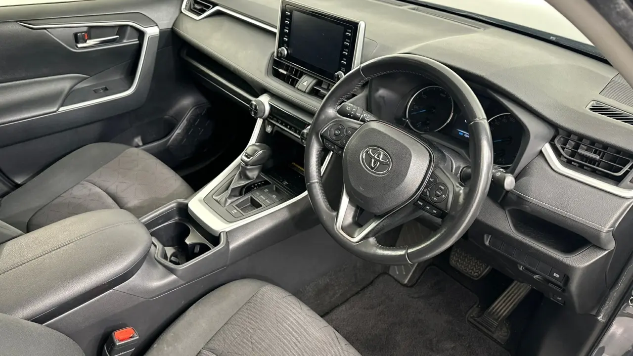 2019 Toyota RAV4 Gallery Image 14