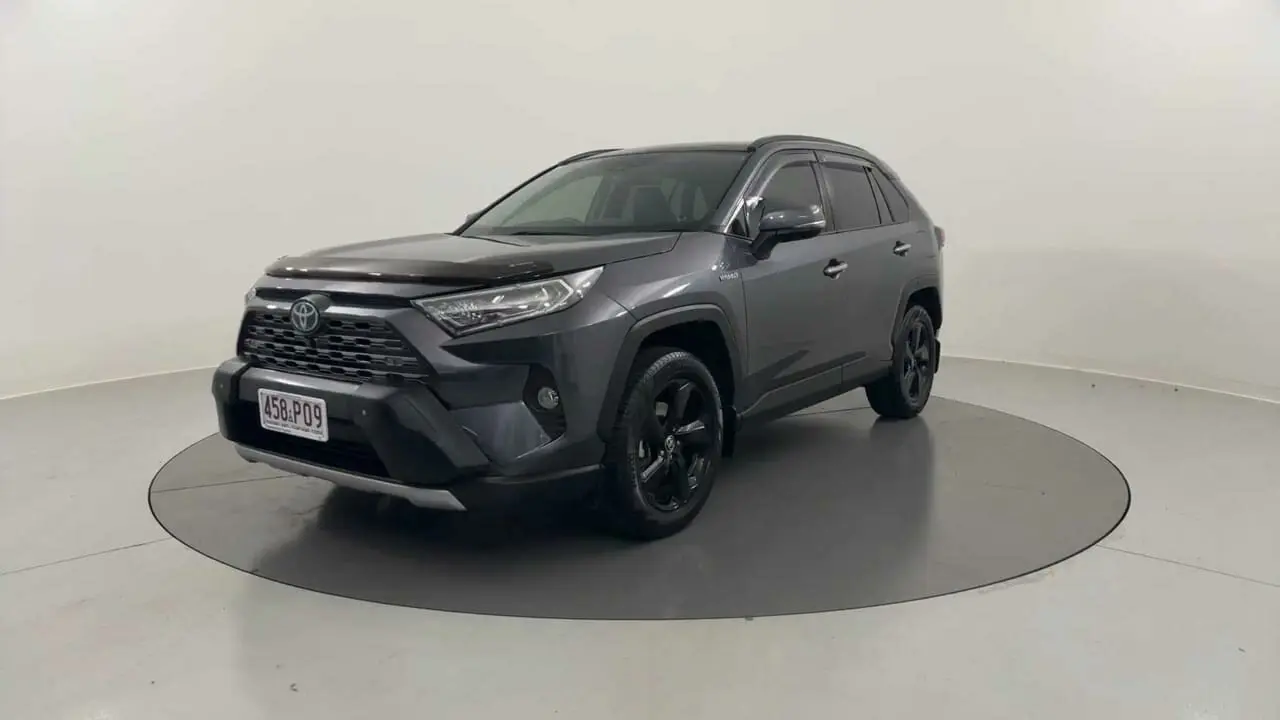2021 Toyota RAV4 Gallery Image 1