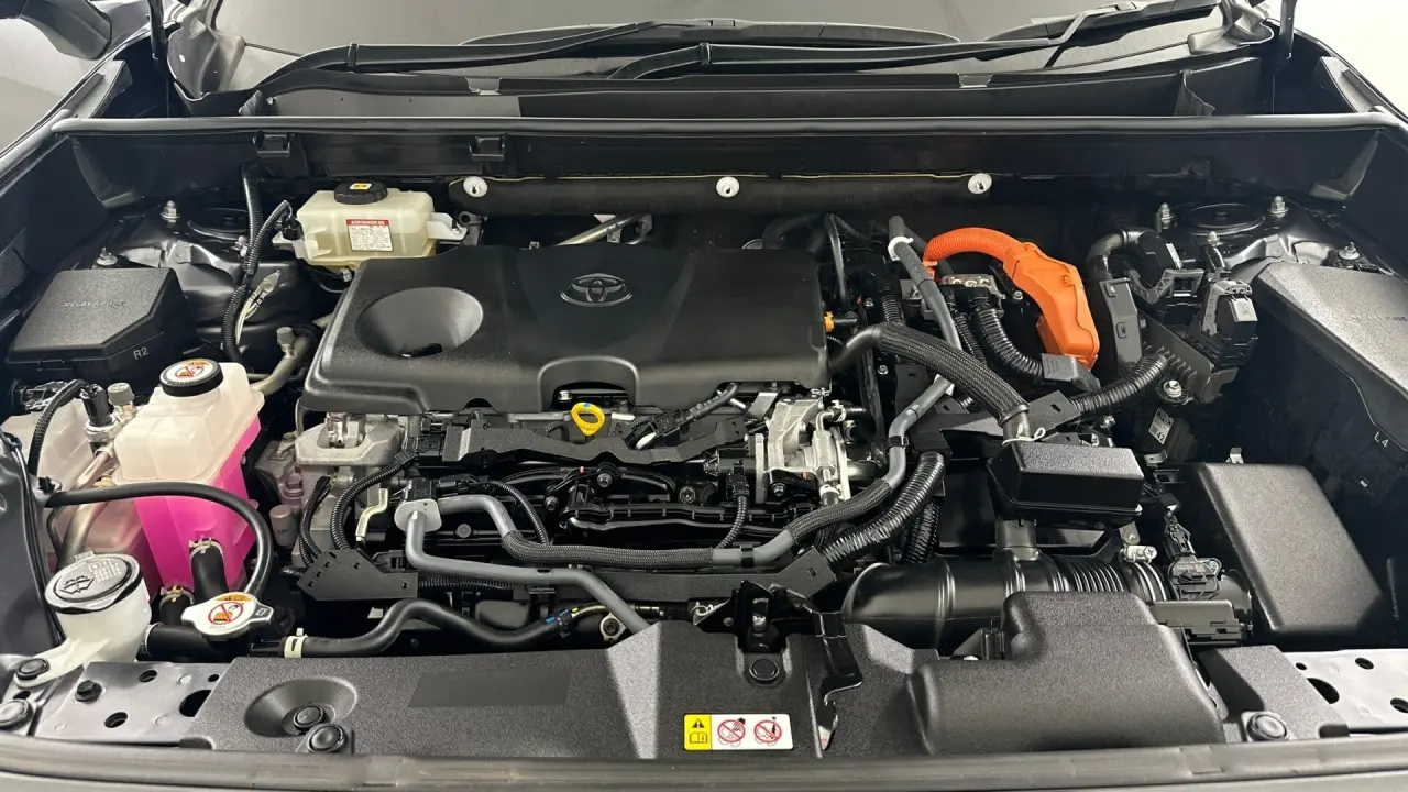 2021 Toyota RAV4 Gallery Image 20