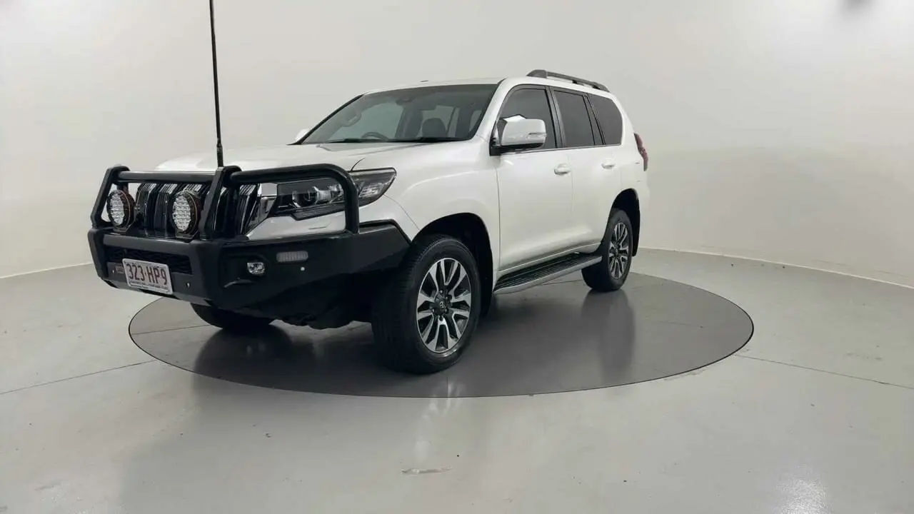 2023 Toyota Landcruiser Prado Image