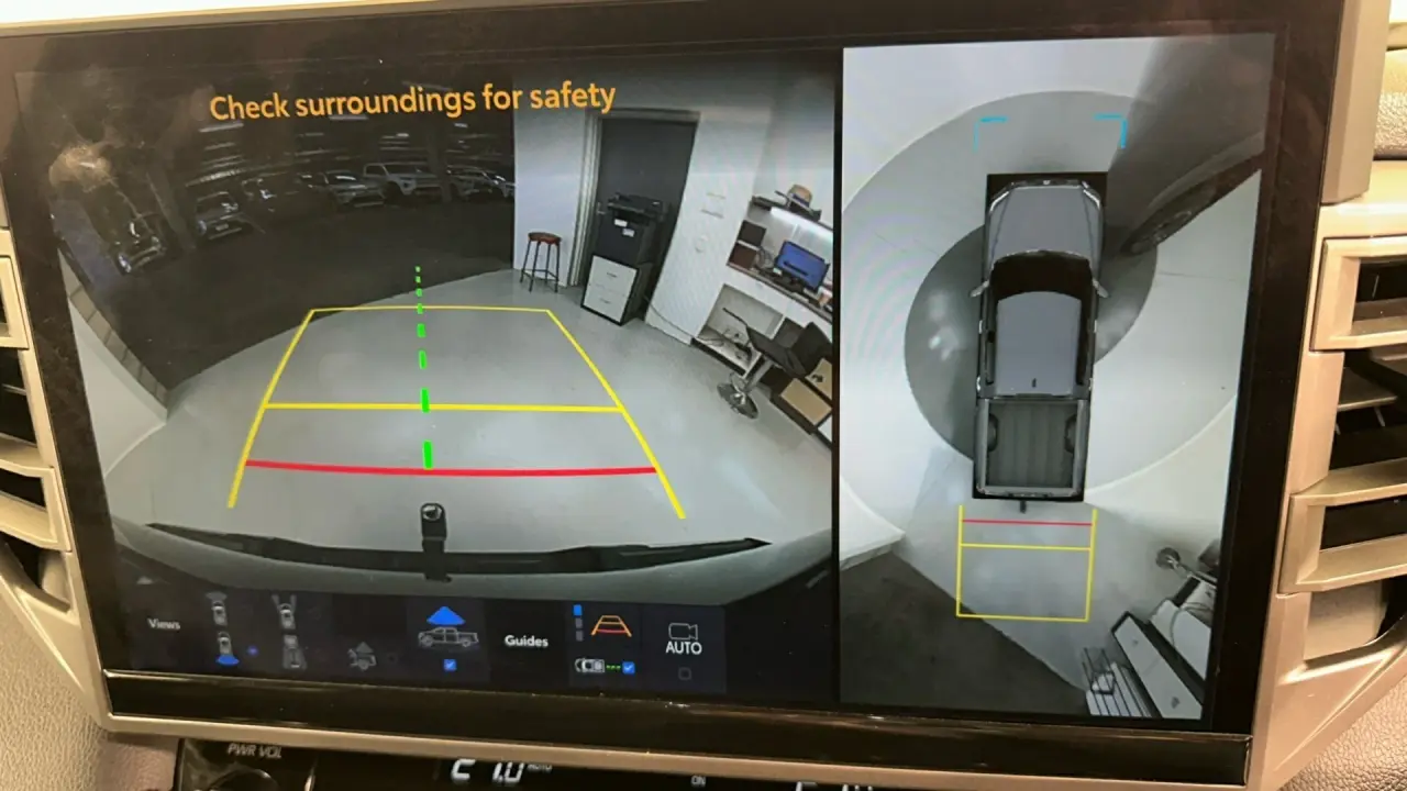 2023 Toyota Tundra Gallery Image 17