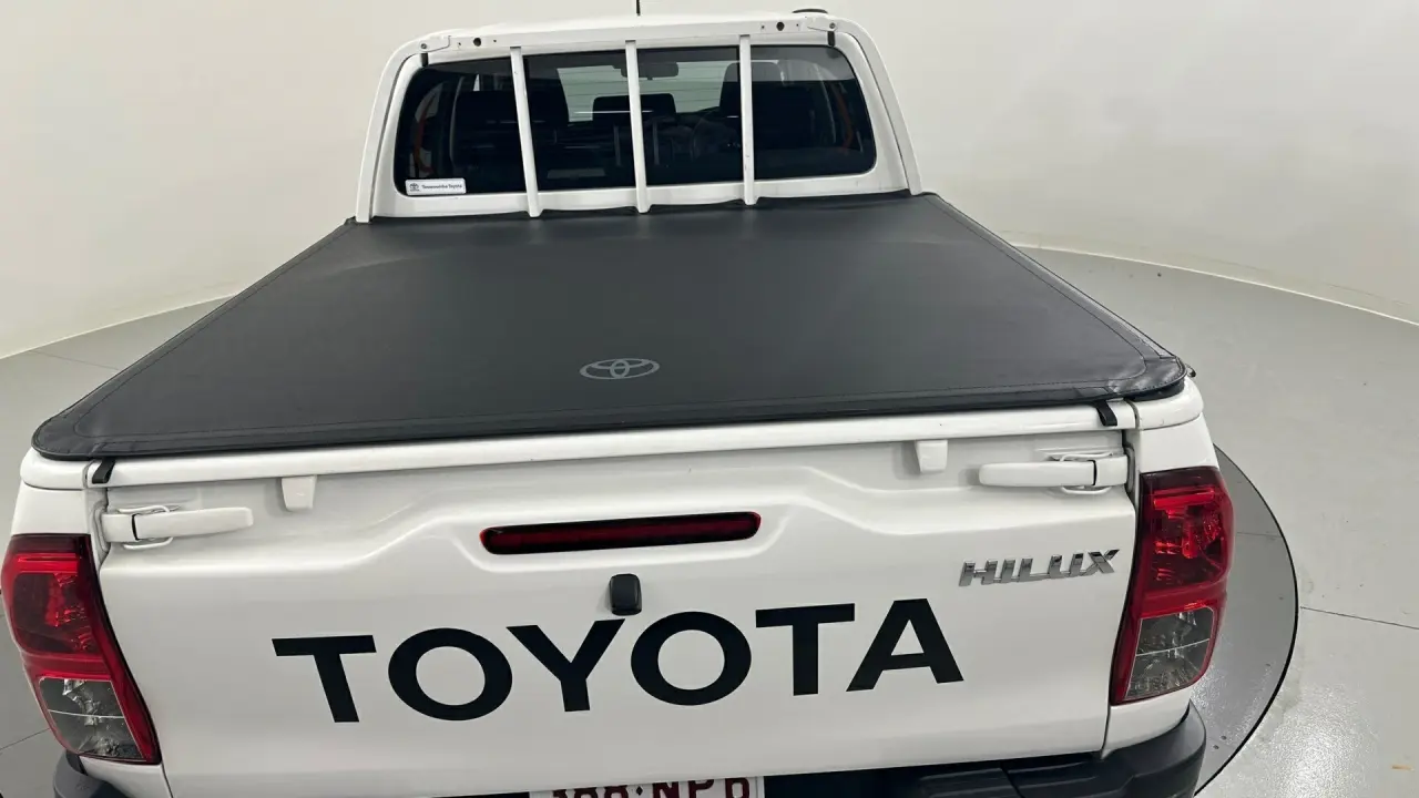 2020 Toyota Hilux Gallery Image 23
