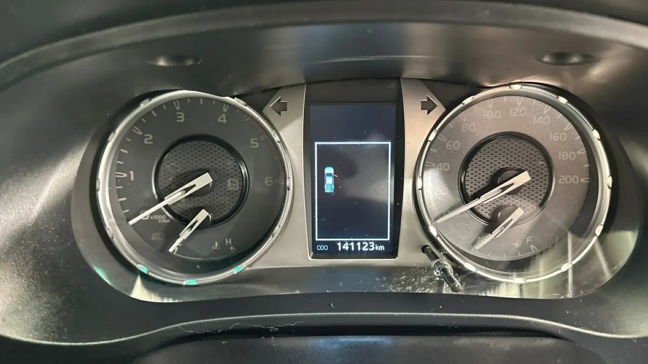 2020 Toyota Hilux Gallery Image 9