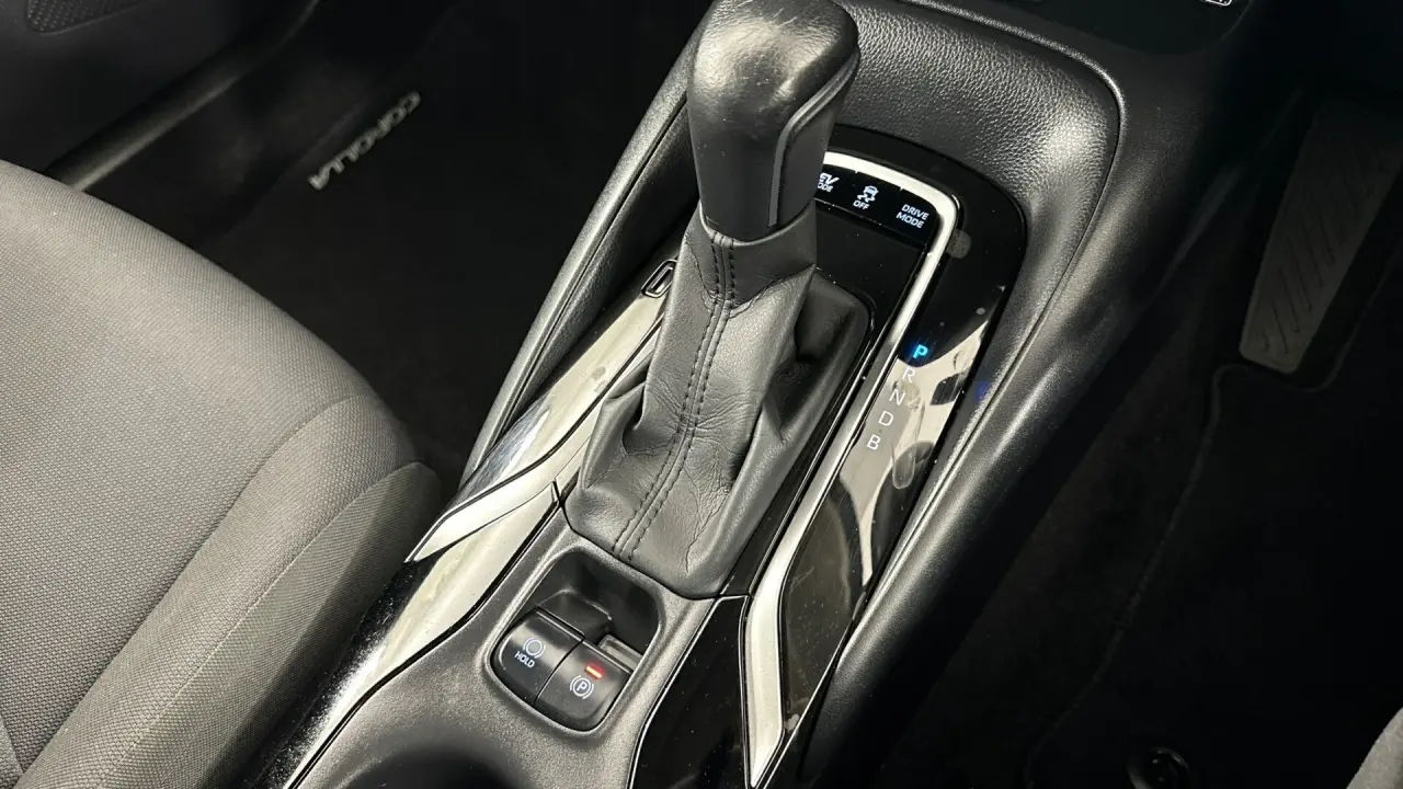 2022 Toyota Corolla Gallery Image 18