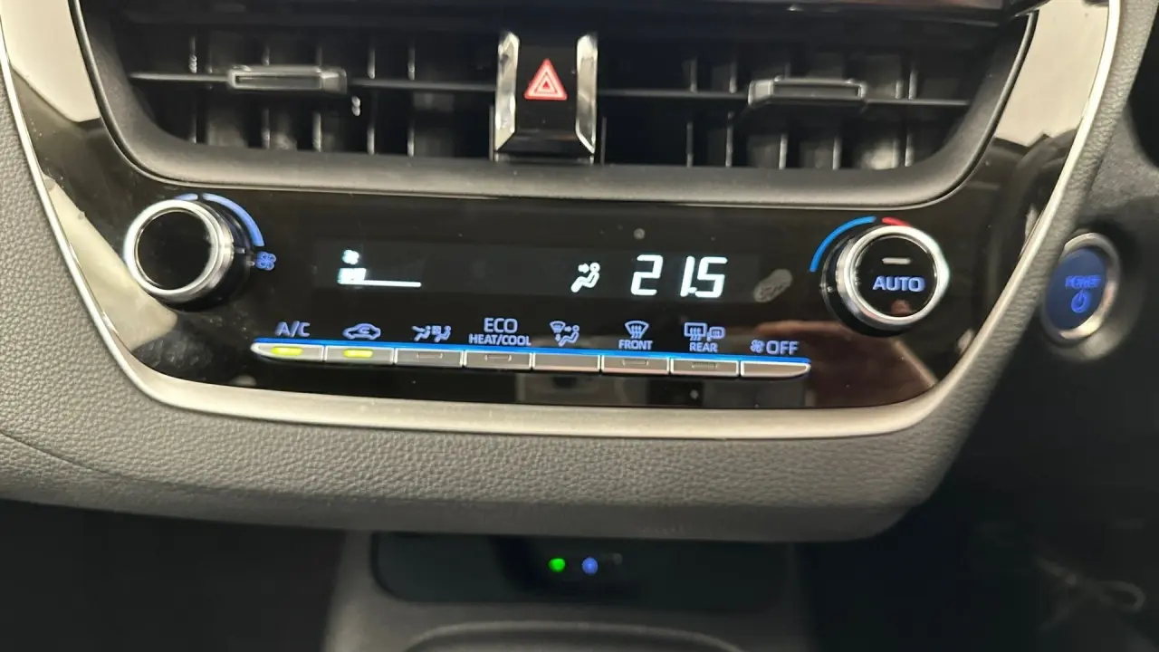 2022 Toyota Corolla Gallery Image 19