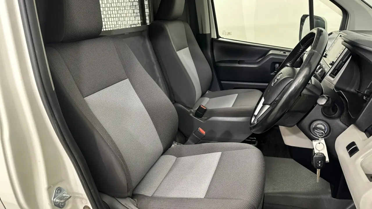 2019 Toyota HiAce Gallery Image 12