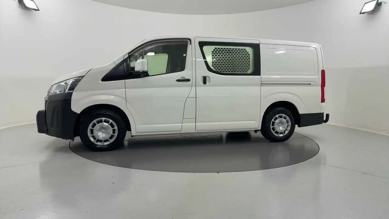 2019 Toyota HiAce Gallery Image 2