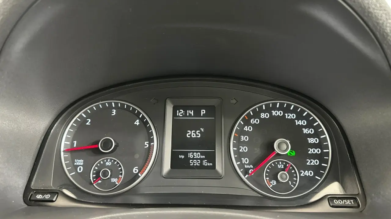 2012 Volkswagen Caddy Gallery Image 10