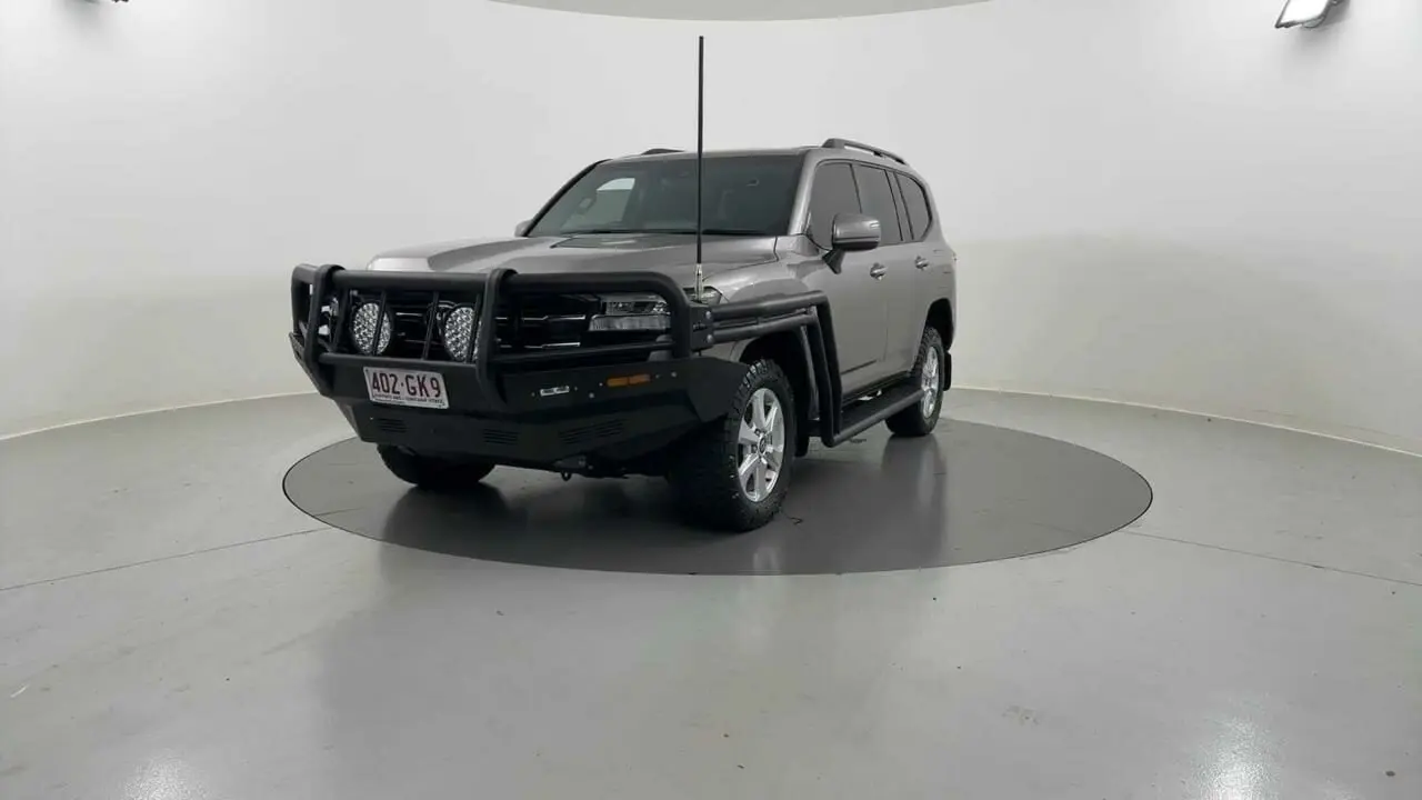 2023 Toyota Landcruiser Gallery Image 13
