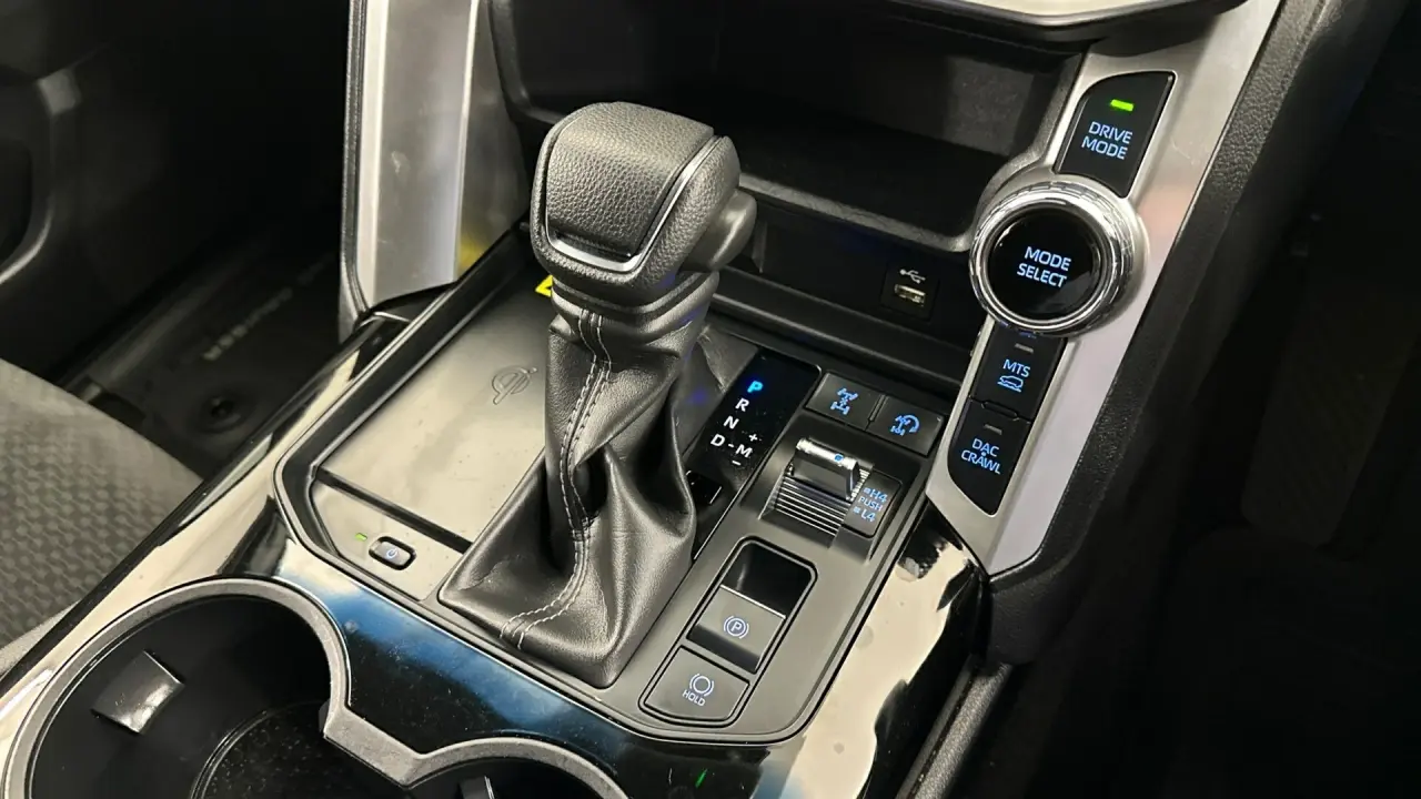 2023 Toyota Landcruiser Gallery Image 8