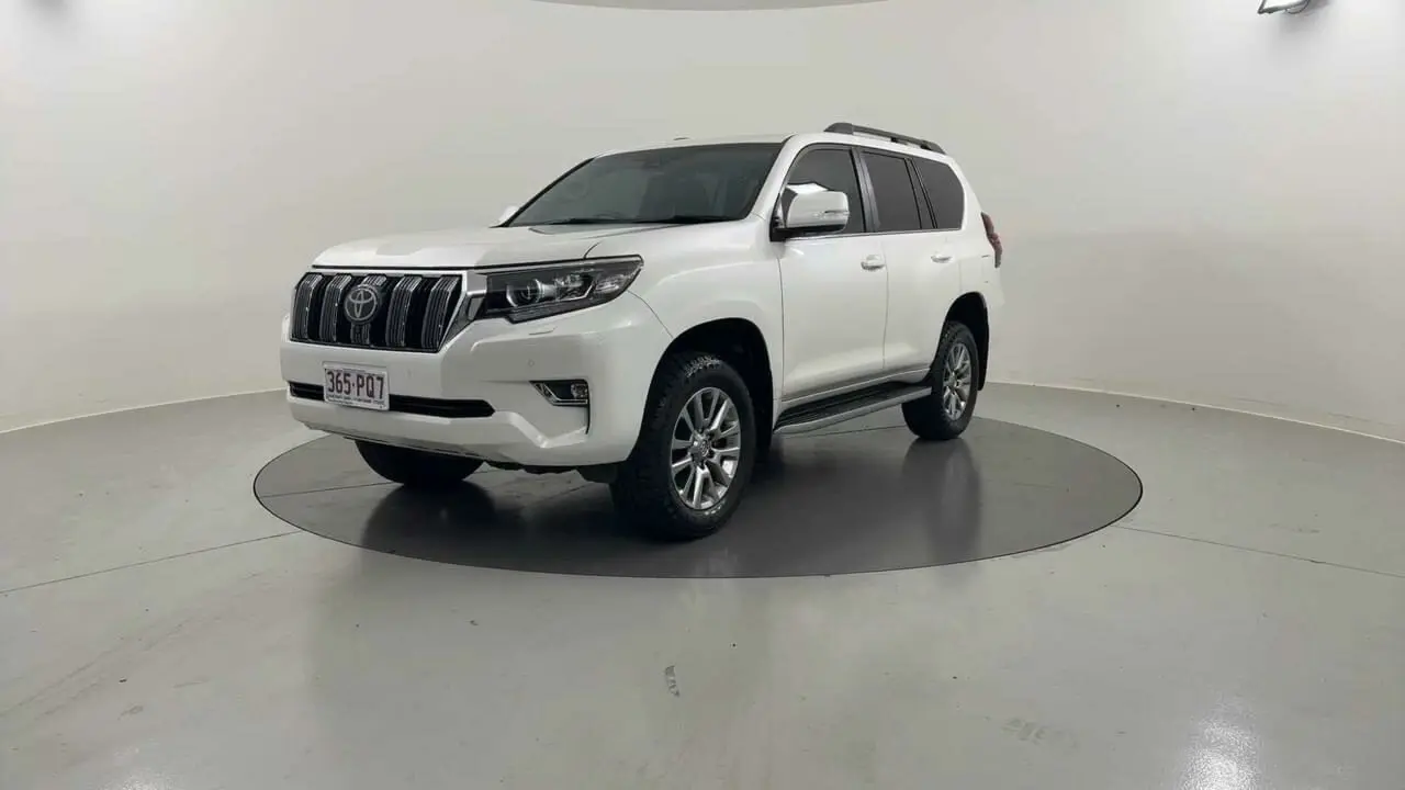 2020 Toyota Landcruiser Prado Image