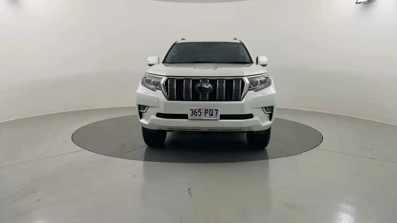 2020 Toyota Landcruiser Prado Gallery Image 8