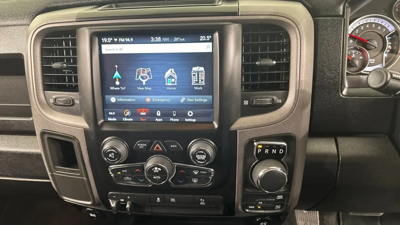 2021 Ram 1500 Gallery Image 14
