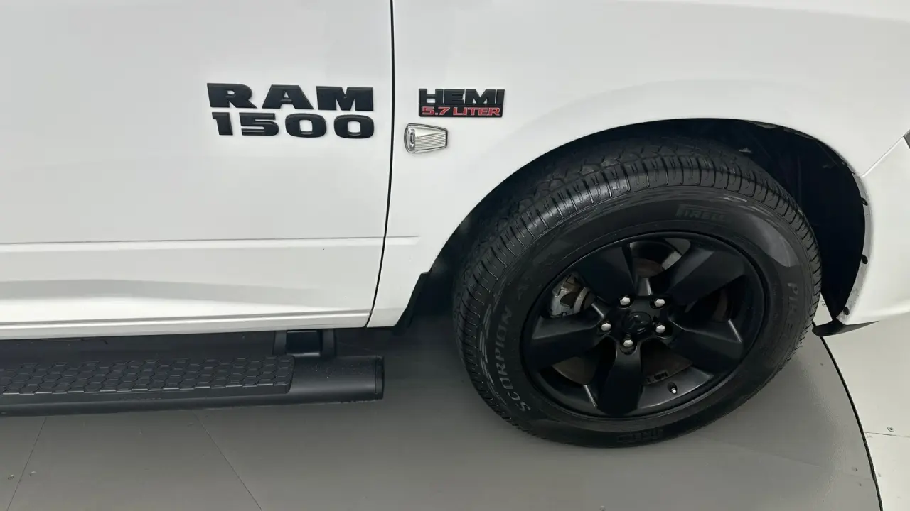 2021 Ram 1500 Gallery Image 18