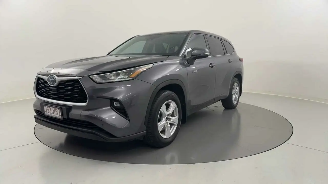 2021 Toyota Kluger Gallery Image 1