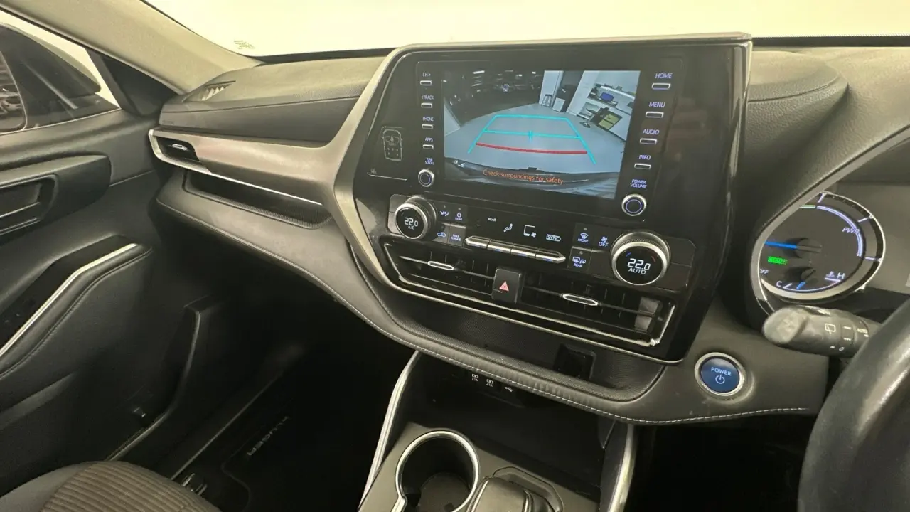 2021 Toyota Kluger Gallery Image 11