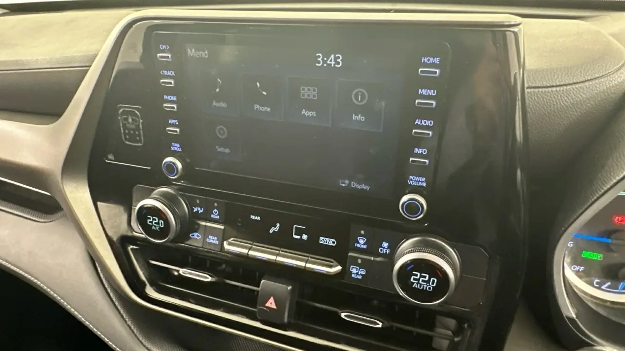 2021 Toyota Kluger Gallery Image 12